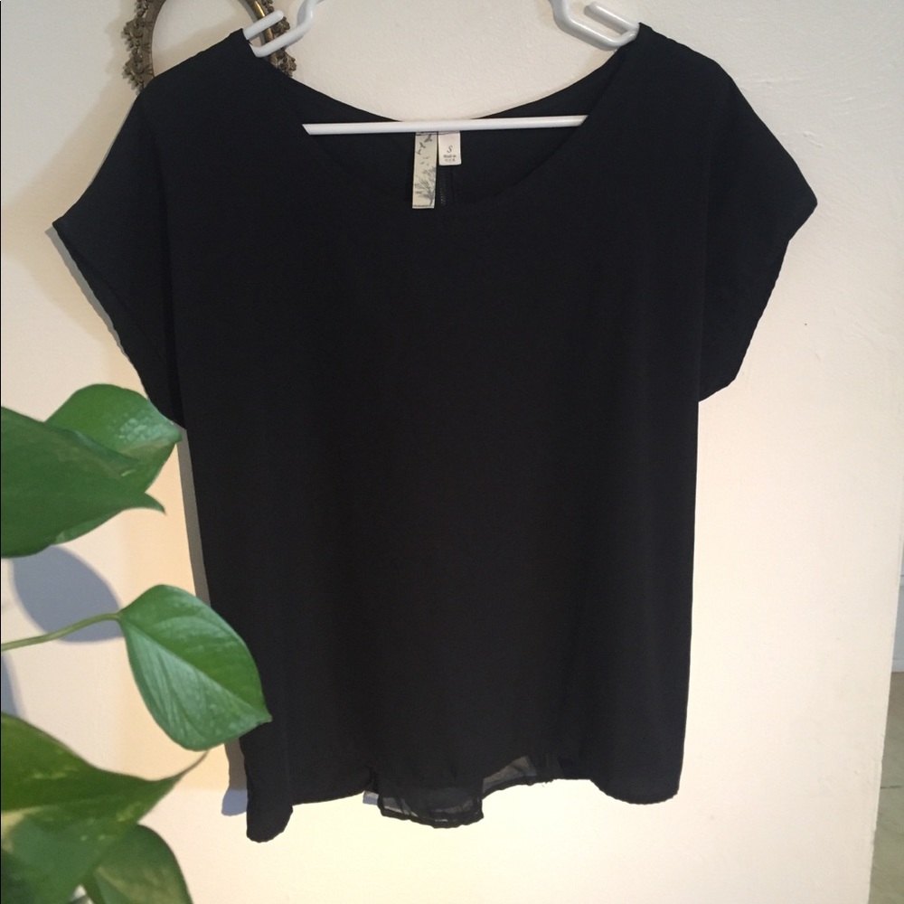 Francescas zip back blouse